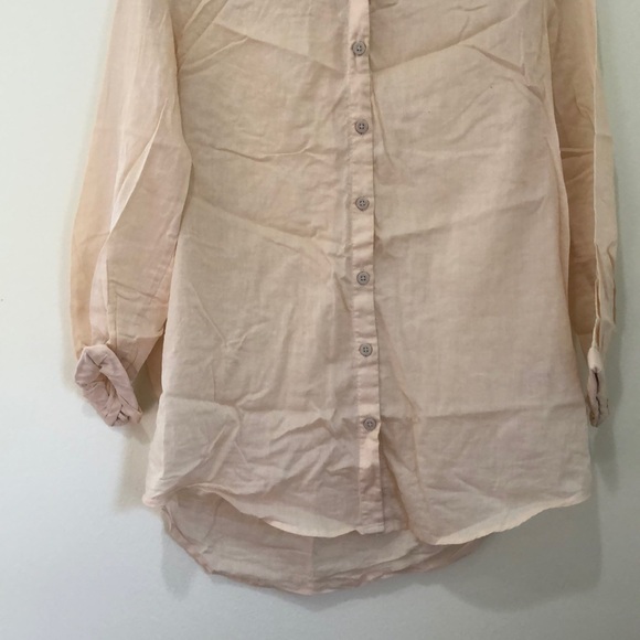 H&M Button Down Creamy Pink Top! - Picture 2 of 7
